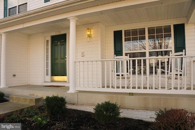 5755 Fincastle Dr, Manassas, VA 20112 - photo 3