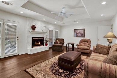 4016 Shadow Cir, Denison, TX 75020 - photo 3