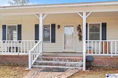 618 E Cricklewood Dr, Florence, SC 29505 - photo 2