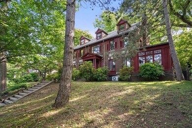 26 Beacon St, Chestnut Hill, MA 02467 - photo 2