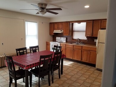 64 Jackson St, Taunton, MA 02780 - photo 6