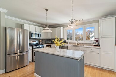 124 Pretty Rd, Colchester, VT 05446 - photo 5