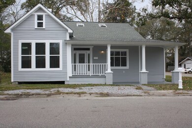 421 S Haugh Ave, Picayune, MS 39466 - photo 2