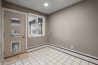 95 Zenith Dr, Worcester, MA 01602 - photo 3