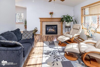 05-Living Room_DMD_6249-Edit