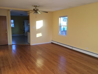 unlisted-address, Naperville, IL 60563 - photo 6