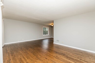 2104 Manchester Ave, Westchester, IL 60154 - photo 7