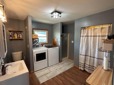 10541 Wilkins Run Rd NE, Newark, OH 43055 - photo 5