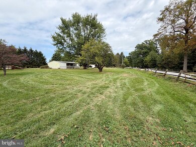 250 Leedy Rd, Spring Grove, PA 17362 - photo 5