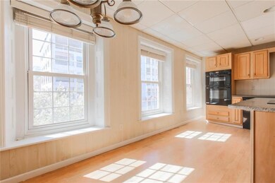 929 W Hamilton St unit 3, Allentown, PA 18101 - photo 4