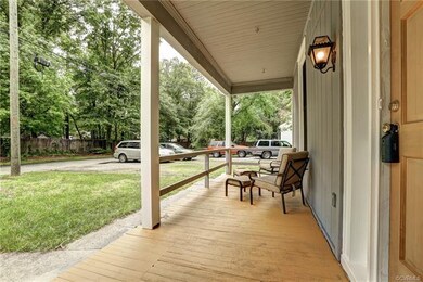 Front Porch - Sitting Area