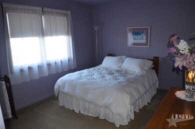 816 S Roussey Rd, New Haven, IN 46774 - photo 2