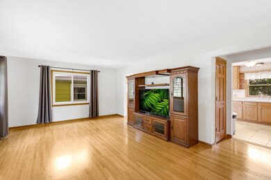 1714 Duluth St, Saint Paul, MN 55109 - photo 7