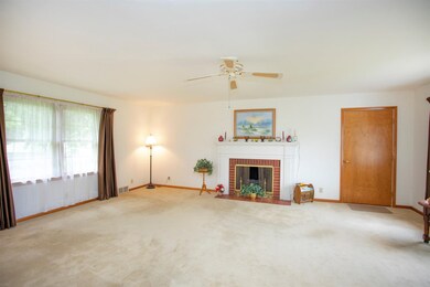 1104 Walton Ave, La Porte, IN 46350 - photo 4