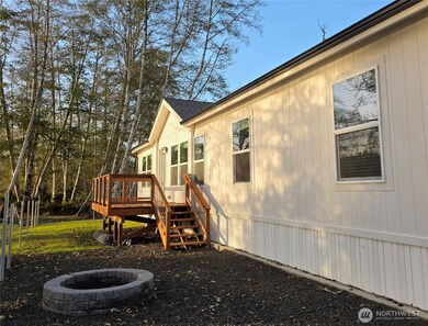 723 Broadway Ave, Hoquiam, WA 98550 - photo 7