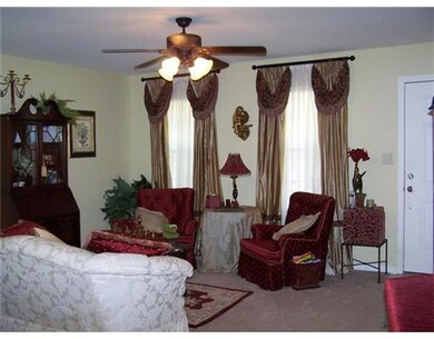 Den/Family/Great Room.