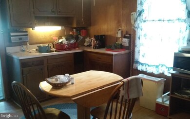 436 Cook St, Hagerstown, MD 21740 - photo 4