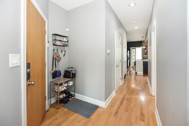 4220 S Champlain Ave unit 2N, Chicago, IL 60653 - photo 7