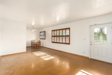 2213 N 28th Place, Phoenix, AZ 85008 - photo 6