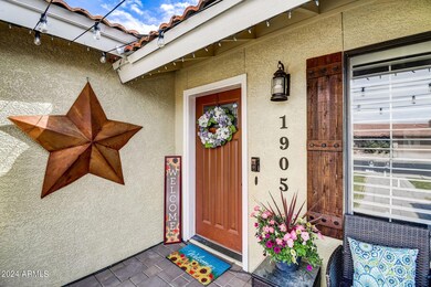 7-web-or-mls-E Juniper Cir-007