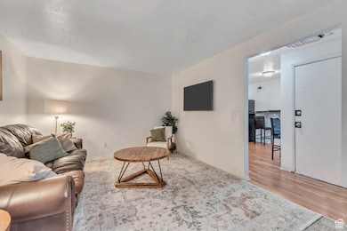 333 E 4500 S unit 9, Salt Lake City, UT 84107 - photo 5