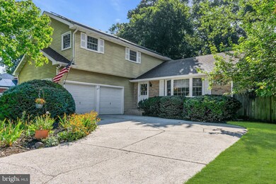 657 Cornwallis Dr, Mount Laurel, NJ 08054 - photo 2