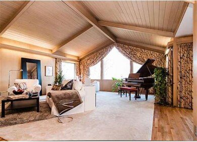 70 Crestwood Rd, West Newton, MA 02465 - photo 2