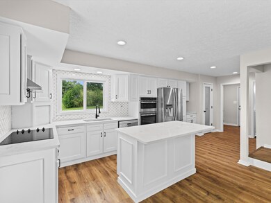 8948 Wn Royster Rd, Robards, KY 42452 - photo 7