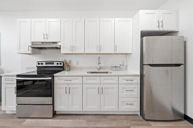 401 Olo St unit 14, Woonsocket, RI 02895 - photo 2