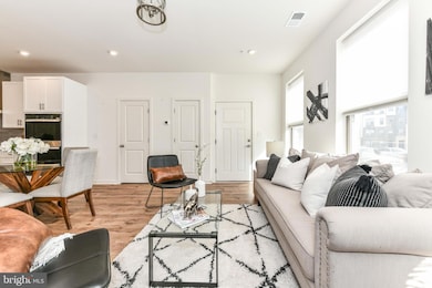 45922 Swallow Terrace, Countryside, VA 20165 - photo 5