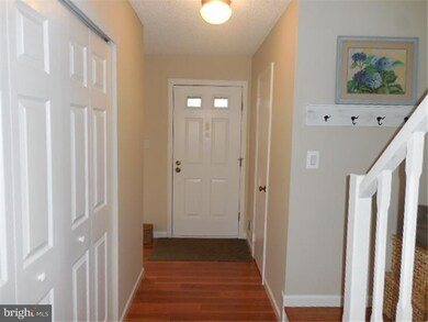 107 Pear Tree Ln, Franklin Park, NJ 08823 - photo 2