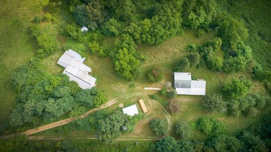 27617 Chestnut Ridge Rd, Danville, OH 43014 - photo 7