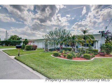 12000 sq ft Lot