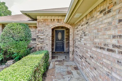 2632 New Bedford Ct, Bedford, TX 76022 - photo 3