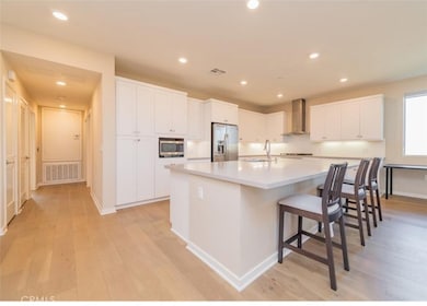 135 Bowery, Irvine, CA 92612 - photo 2