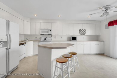 5 Island View Way unit 44, Sea Bright, NJ 07760 - photo 5