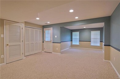 4533 Jasmine Dr, Center Valley, PA 18034 - photo 4