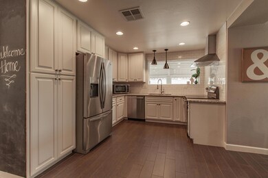 142nd St (9 of 22)