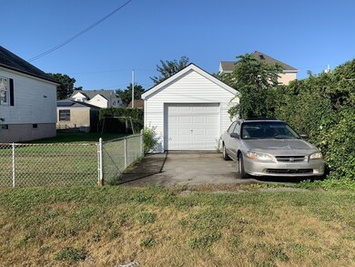 19 Columbus St, South Dartmouth, MA 02748 - photo 2