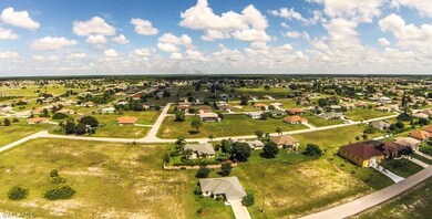 302 NE 25th Terrace, Cape Coral, FL 33909 - photo 4