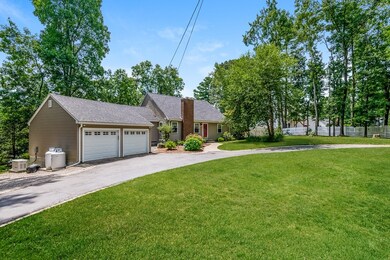 7 Edgewood Rd, Southborough, MA 01772 - photo 4