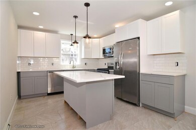 29 Spicer St, Providence, RI 02905 - photo 2