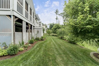 33 Beechwood Ln, Rockland, MA 02370 - photo 2