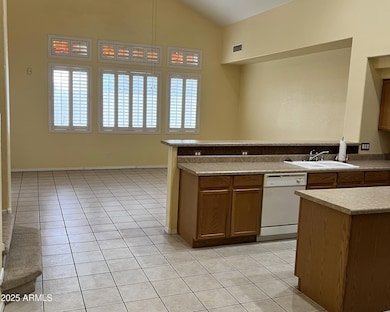 15704 N 156th Ln, Surprise, AZ 85374 - photo 3