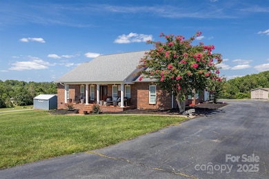 2553 Genes Loop, Morganton, NC 28655 - photo 2