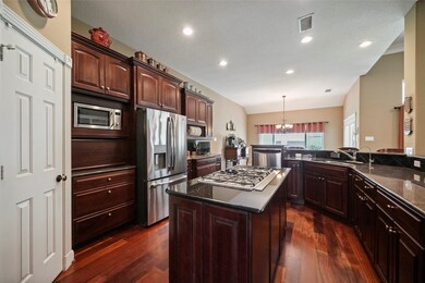 9835 Clubhouse Cir, Magnolia, TX 77354 - photo 5