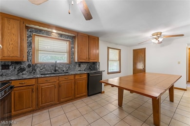 445 Powers Ave, Girard, OH 44420 - photo 3