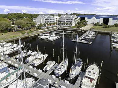 41-web-or-mls-2555 St James Dr 502 -41