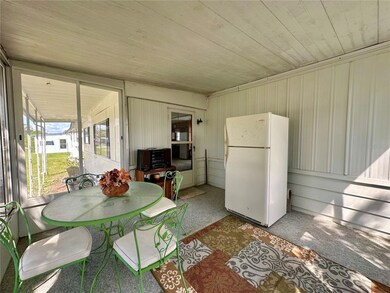 37925 Date Palm Dr, Zephyrhills, FL 33542 - photo 6