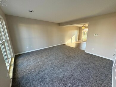 184 Gibson Ct, Tiffin, OH 44883 - photo 4